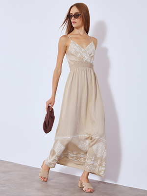 DRESSES FROM 6,99€
