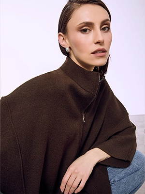 ΜΠΛΟΥΖΕΣ ΑΠΟ 4,99€