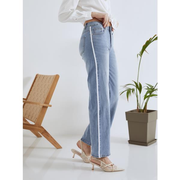 Τζίν wide leg με ρίγα στο πλάι σε μπλε ανοιχτό, 29,99€ | Celestino
