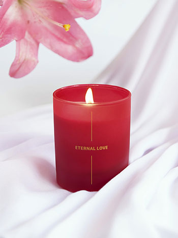 WHISKEY & CARAMEL scented candle 9cm in wine red