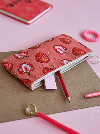 Printed pencil pouche in red