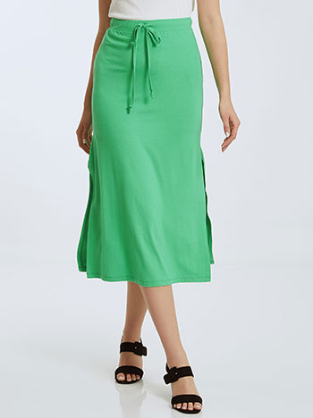 Skirt with side slits in green