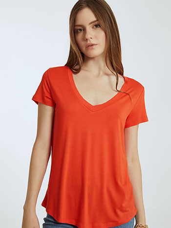 Short sleeve top with V neckline in orange