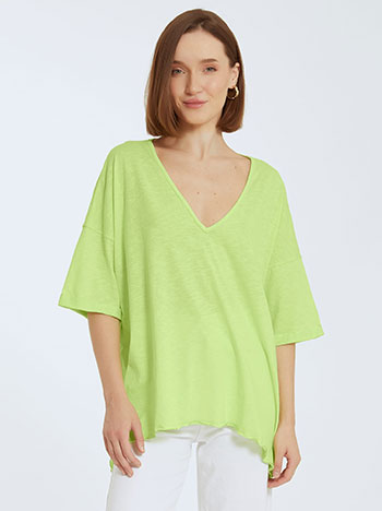 Βαμβακερή ασύμμετρη μπλούζα, v λαιμόκοψη, ύφασμα με ελαστικότητα, απαλή υφή, celestino collection, φλουο πρασινο