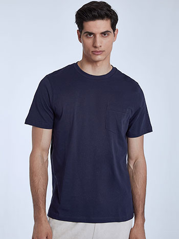 Monochrome mens T-shirt with pocket in dark blue