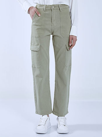Cargo trousers with side pockets in light khaki