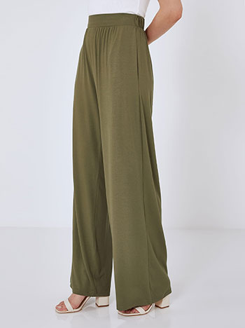Wide leg trousers with pockets in khaki