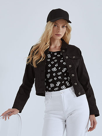 Jeans jacket with cotton in black