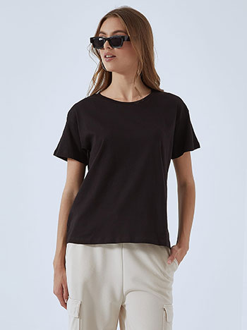 Ασύμμετρο t-shirt, στρογγυλή λαιμόκοψη, ύφασμα με ελαστικότητα, μαυρο