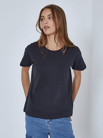 Ασύμμετρο t-shirt, στρογγυλή λαιμόκοψη, ύφασμα με ελαστικότητα, σκουρο μπλε