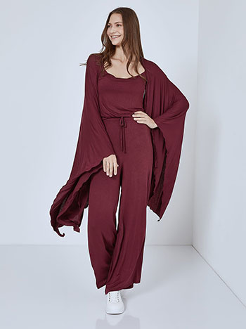 Knitted cape in wine red