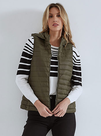 Quilted vest with detachable hoodie in khaki