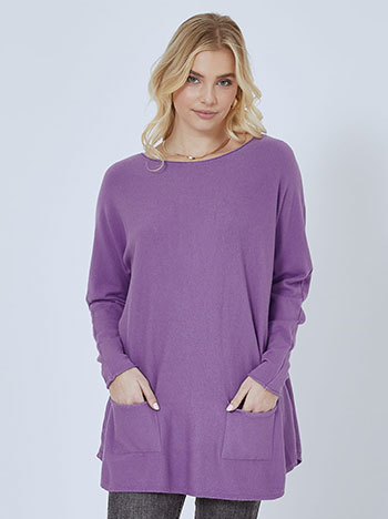 Sweater with pockets in light purple