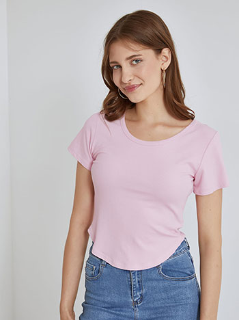 Μπλούζα με καμπύλη στο τελείωμα σε ροζ
