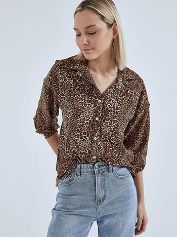 Leopard long sleeve shirt in leopard