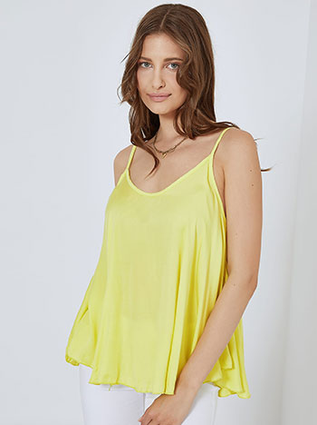 Oversized top in lime
