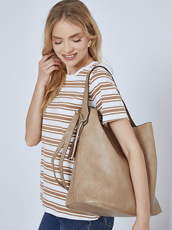 Leather effect bag in light brown