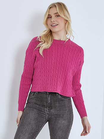 Short sweater with textured details in purple