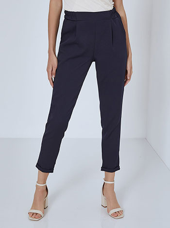 Trousers with pleats in dark blue