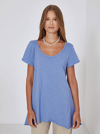 Cotton top with asymmetric hemline in light blue