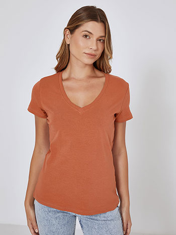 Monochrome V neckline t-shirt in terracota