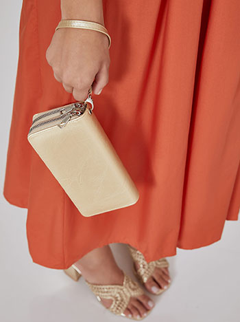 Leather effect wallet wristlet in gold