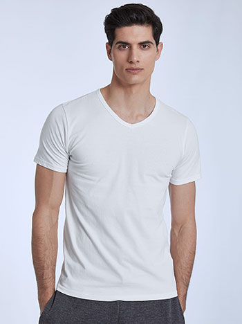 Ανδρικό T-shirt σε λευκό