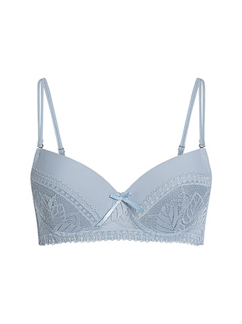 Bra with triple strap detail in white, 4.99€