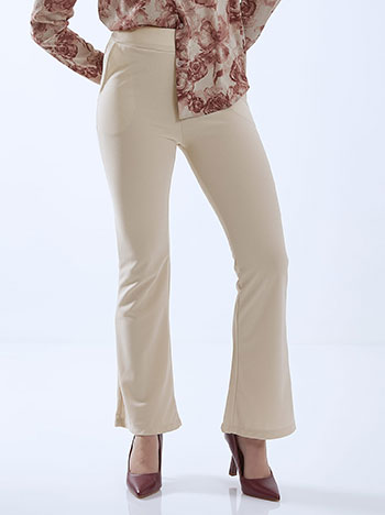 Flare with pockets in light beige
