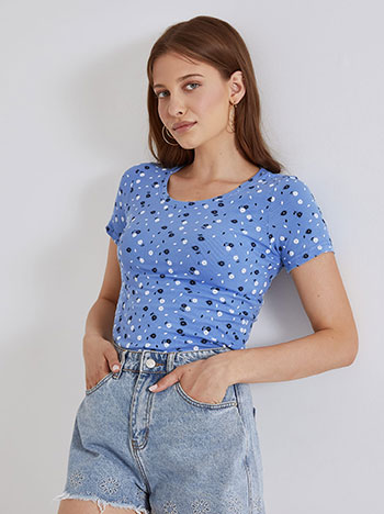 Ribbed top with flowers in light blue