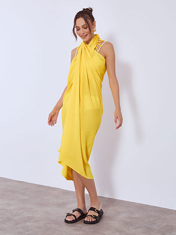 Pareo monochrome with tessels in yellow