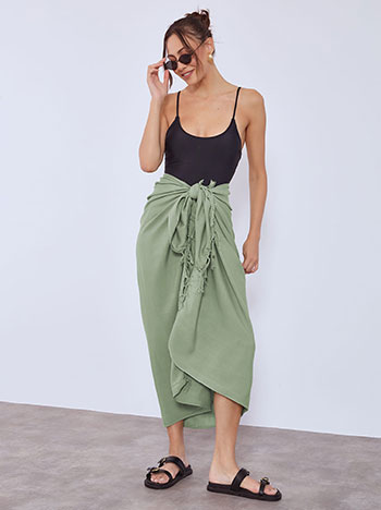 Pareo monochrome with tessels in mint
