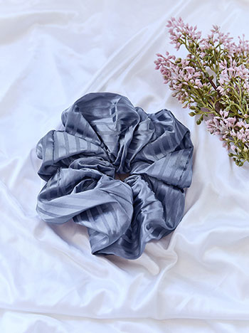 Scrunchie with satin stripes in rough blue