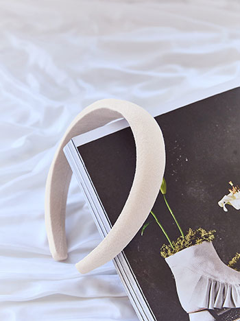 Headband monochrome handmade in beige