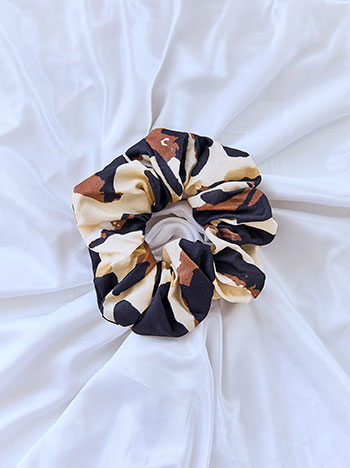 Scrunchie printed in beige