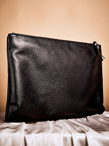 Bag metallic in black - Pose0