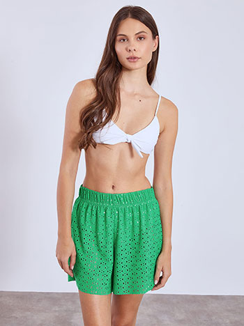 Shorts with raw hemline in green