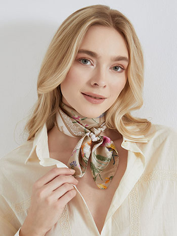 Neckerchief satin in beige