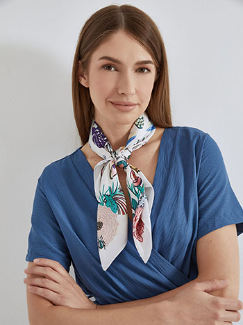 Neckerchief satin printed in white