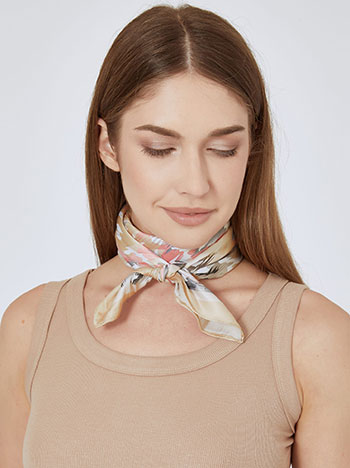 Neckerchief printed in beige