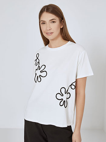 T-shirt with sequins in white