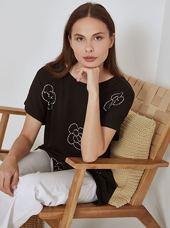 Top with strass flowers in black