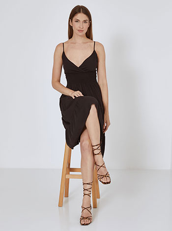 Dress midi with smocked detail in black