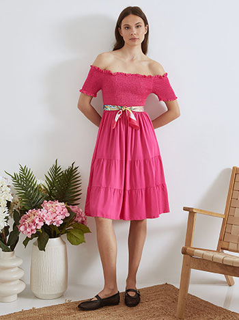 Φόρεμα με ακάλυπτους ώμους μίνι σε φούξια