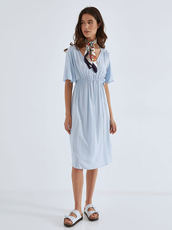 Dress midi with decorative buttons in sky blue