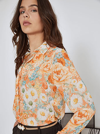 Shirt floral in orange - Pose4