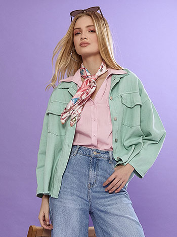 Jacket jeans with raw hemline in almond green