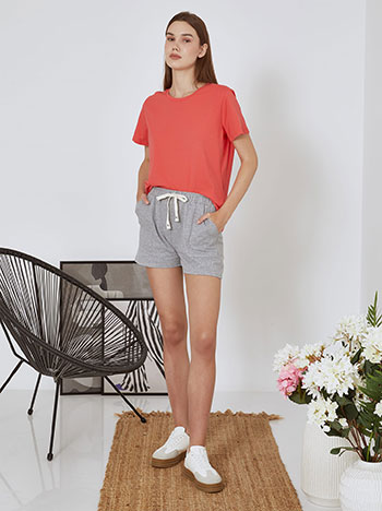 Shorts cotton in grey - Pose2
