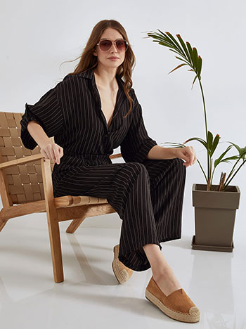 Wide leg trousers with stripes in black