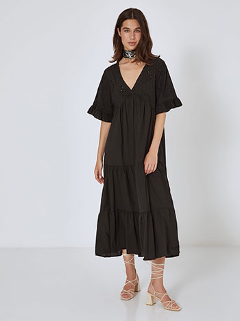 Dress maxi with broderie details in black